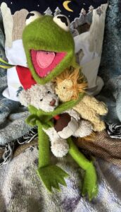 Kermit hugs Mango and Lio